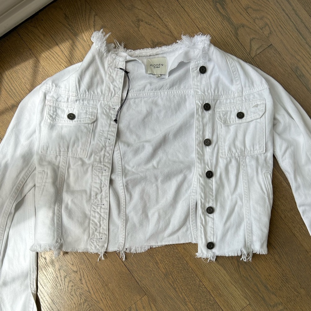 HIDDEN white jean jacket